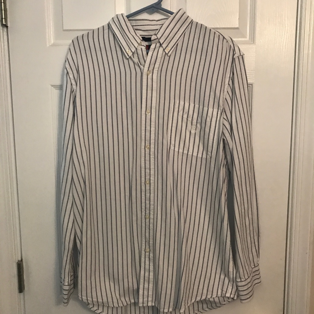 CHAPS White/Blue Button Down Shirt